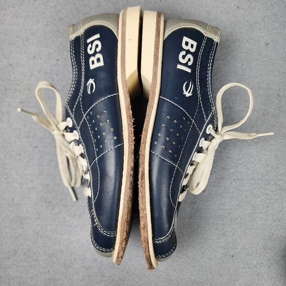 BSI Women’s Size 7.5 Leather Bowling Shoes Navy White Lace Up Rental Style - Picture 8 of 9